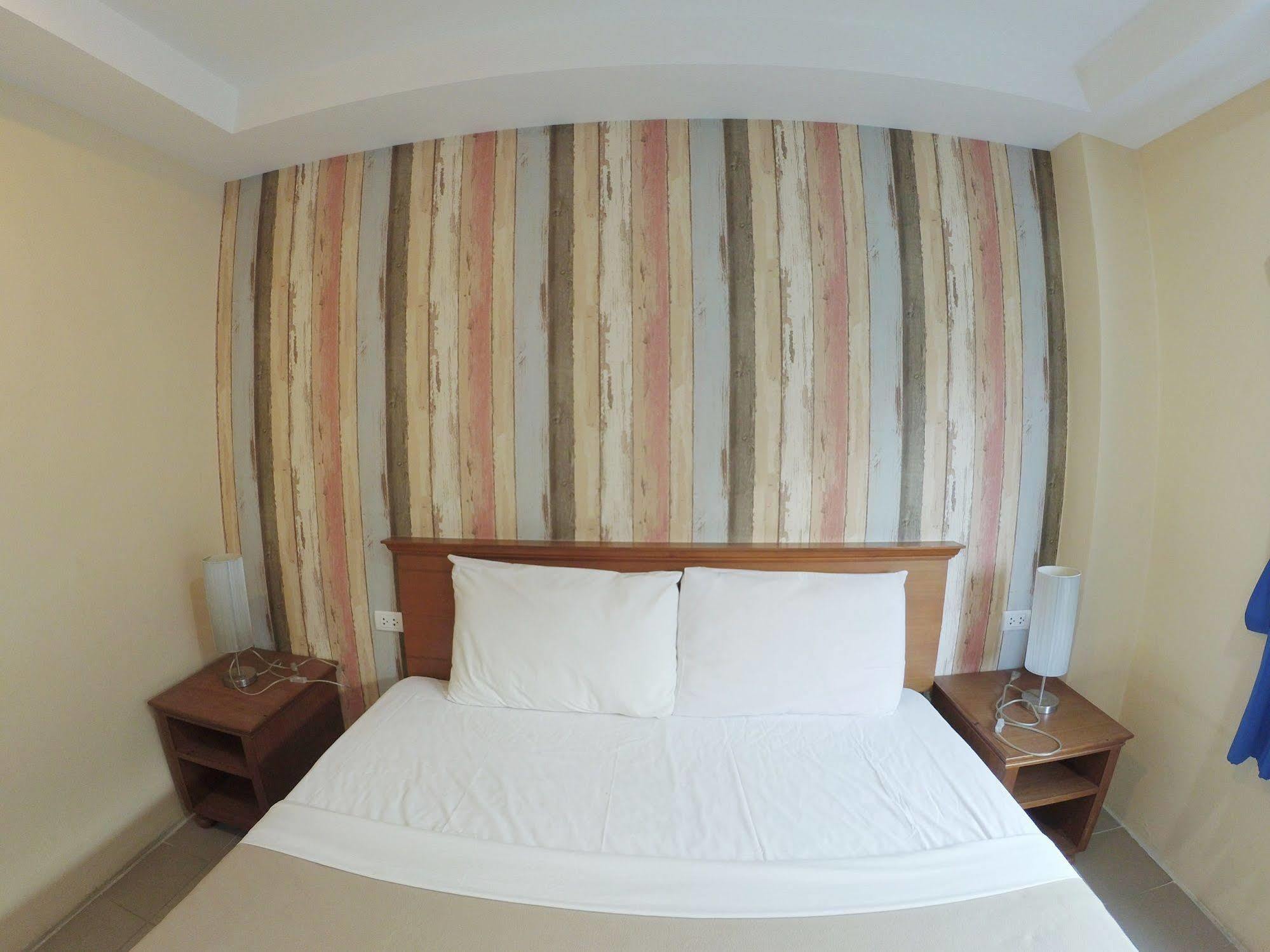 Sleep At Phuket Sha Plus Luaran gambar